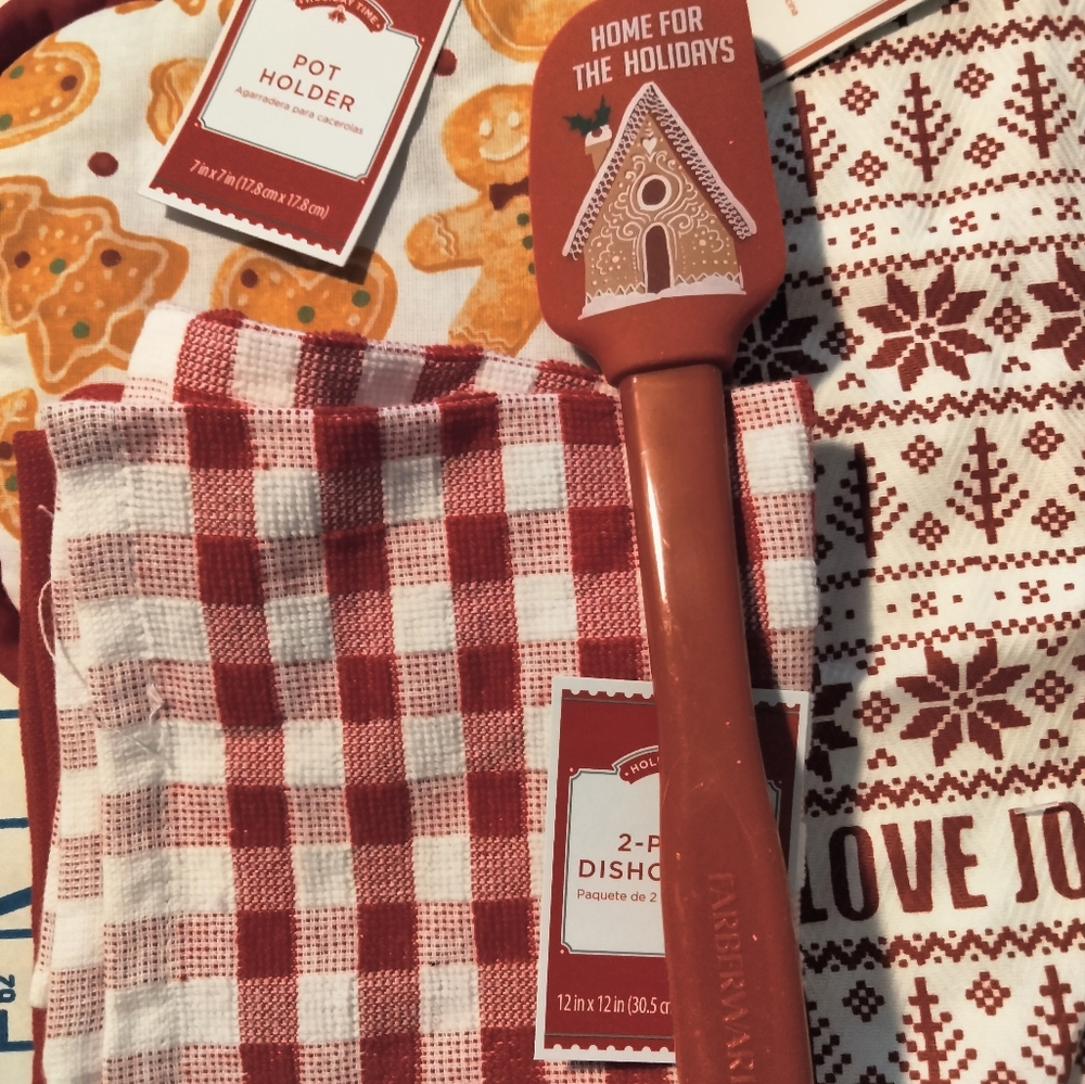 Christmas towels